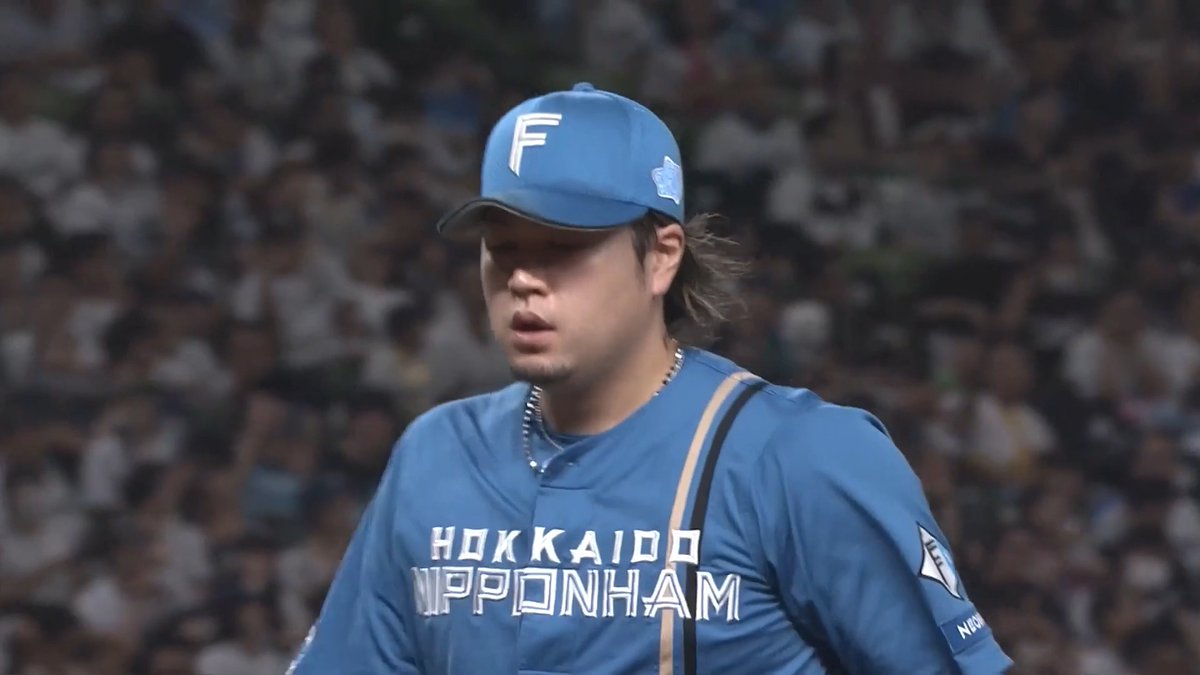 一打サヨナラの場面で北海道日本ハム 堀瑞輝 投手が埼玉西武 代打 中村剛也 選手を空振り三振に抑える💪