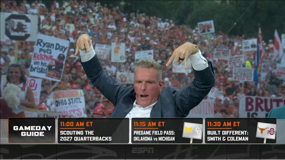 .Pat McAfee went from O-H-I-O To Horns Up 🤘 To Horns Down 🤘⬇️ And couldn't stop 😭
