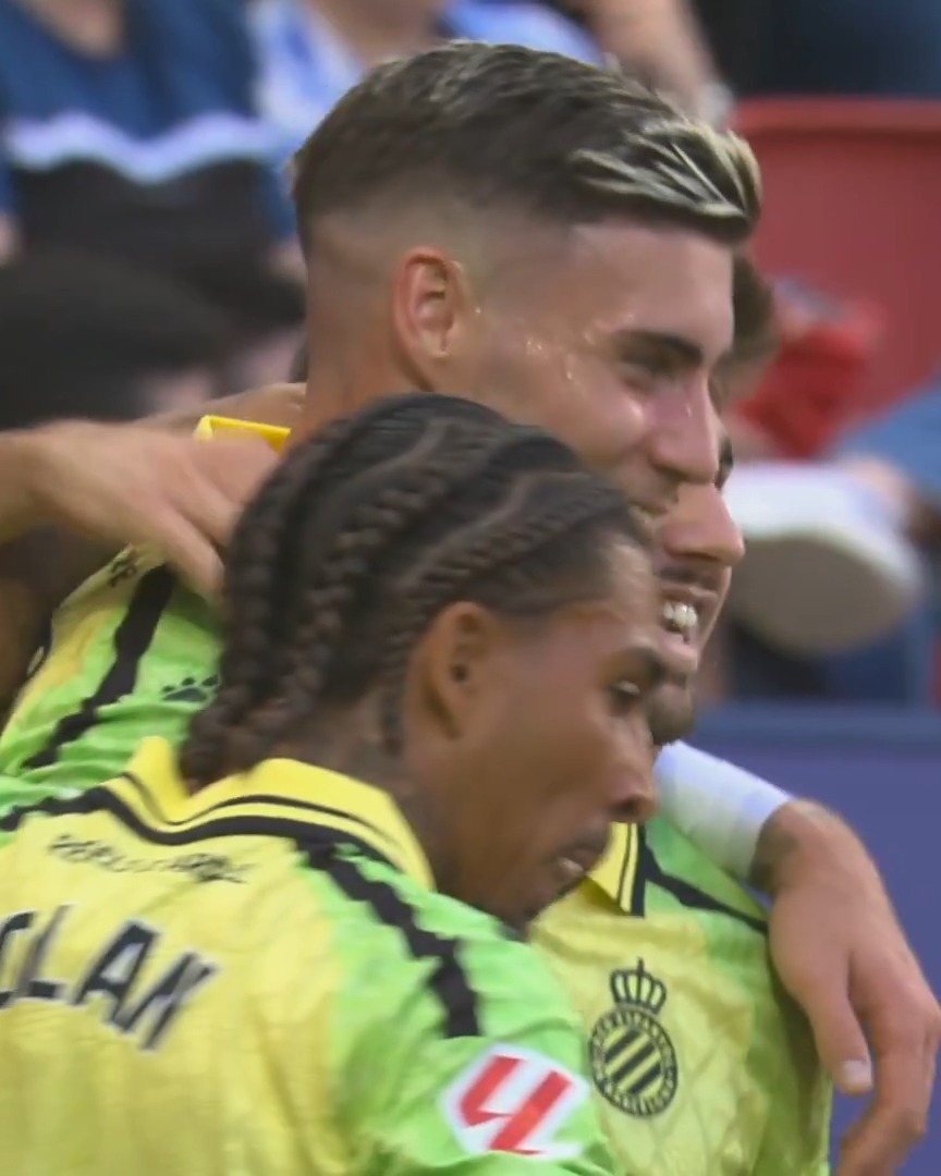 ⬆ Con la flecha para arriba. ¡Continúa el idilio con el gol de Roberto Fernández, que hace el segundo del RCD Espanyol de Barcelona en El Sadar! OsasunaEspanyol | LALIGAHighlights | LALIGAEASPORTS