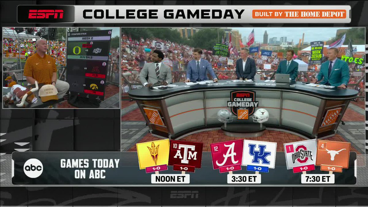 "Tonight, just sets up for a perfect deal. You have both QBs that are dying to prove something." —Stanford Steve knows how big this game is going to be 😮💨