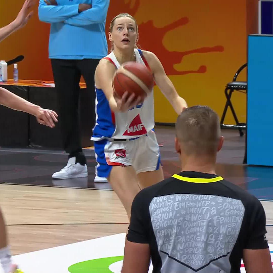 You have to wait for the replay 🧙 #FIBAWWC | FIBA Women's Basketball World Cup