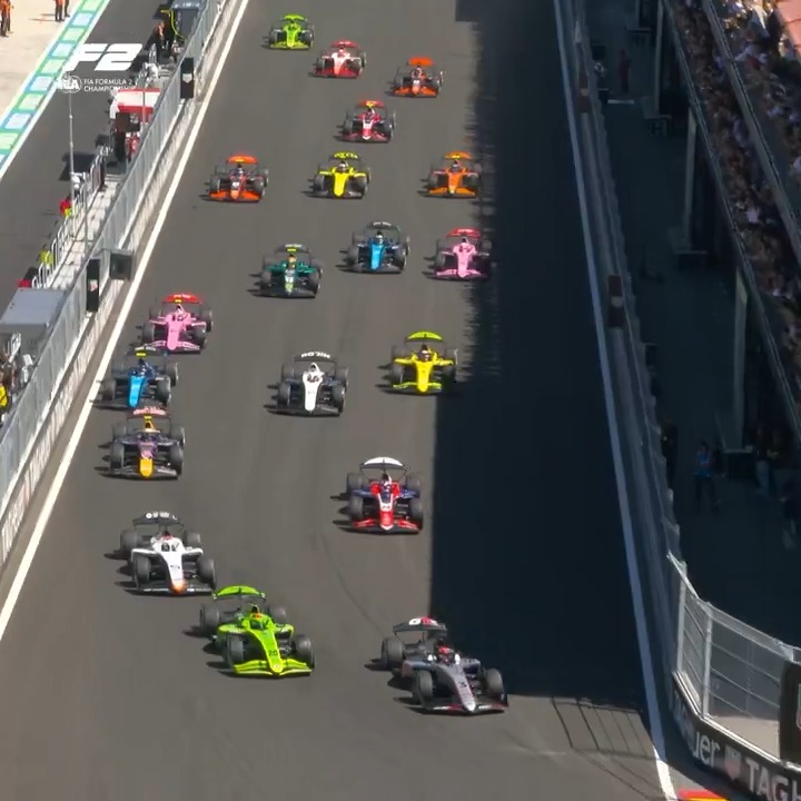 A dramatic start to our first ever race in Madrid... 👀🍿 #F2 #SpanishGP