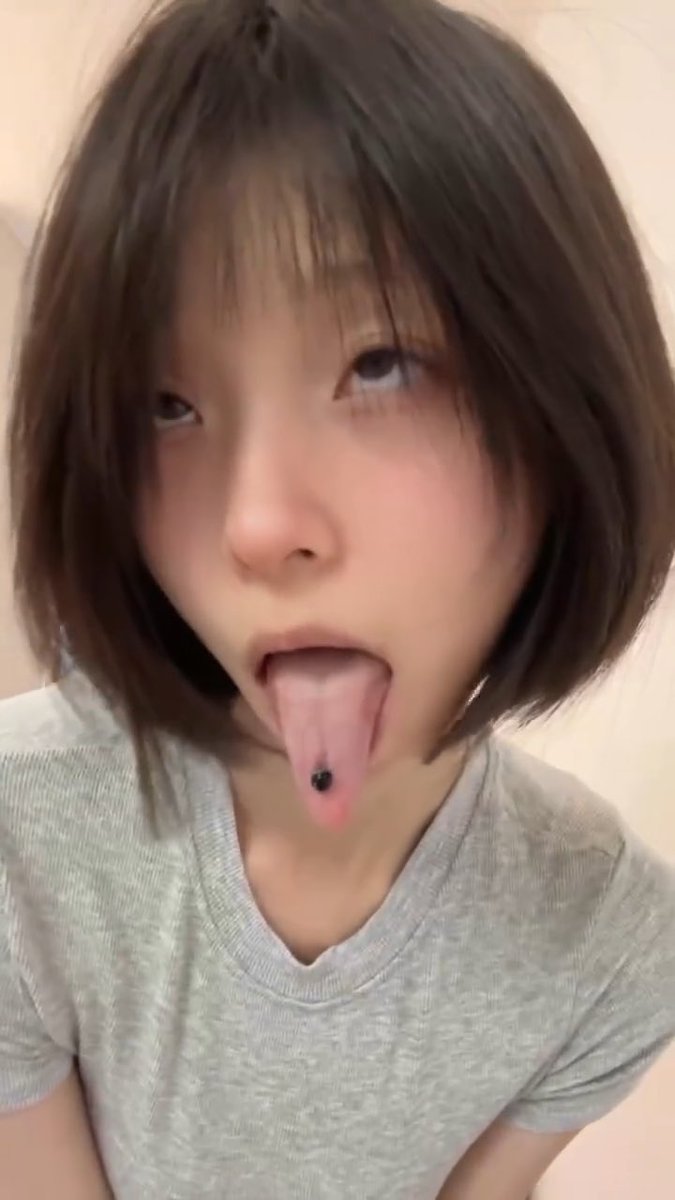 母狗才高中就玩成这样还有回头路吗 #反差 #女高 #眼睛妹