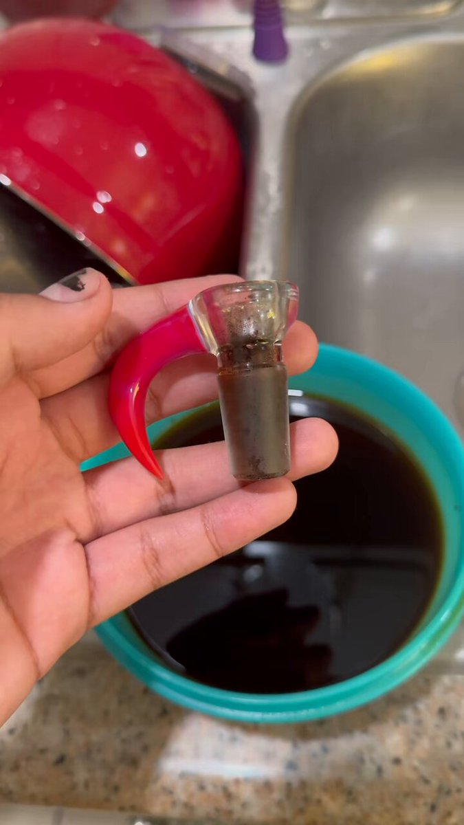 Again, for all you retards that don’t know how to clean your glass