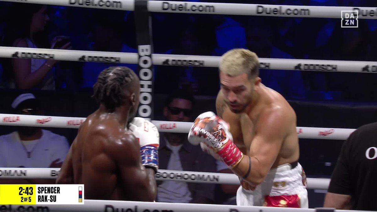 When fancy footwork backfires...🕺😅 #McCannBigStacks | LIVE NOW on DAZN ▪️