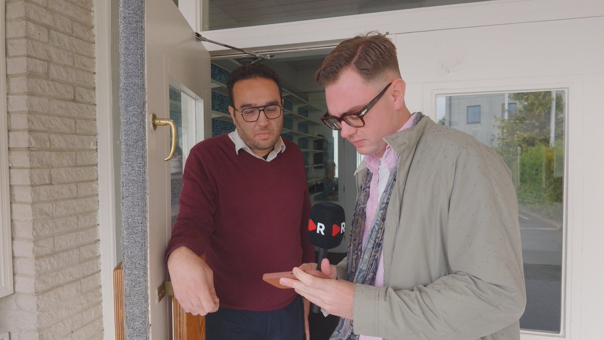 Till slut fick jag en intervju med en företrädare för moskén: