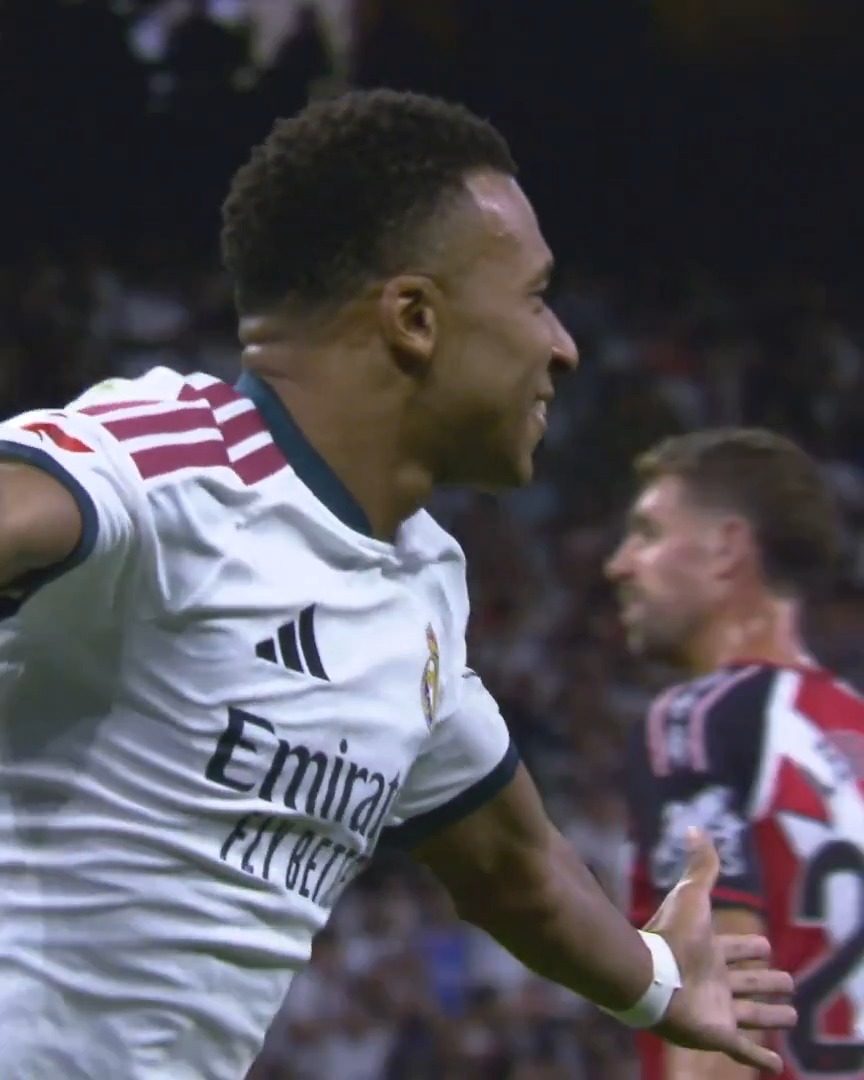 KM🔟. ¡Kylian Mbappé adelanta al Real Madrid C.F. en el derbi madrileño frente al Rayo Vallecano! LALIGAEASPORTS | LALIGAHighlights | RealMadridRayo