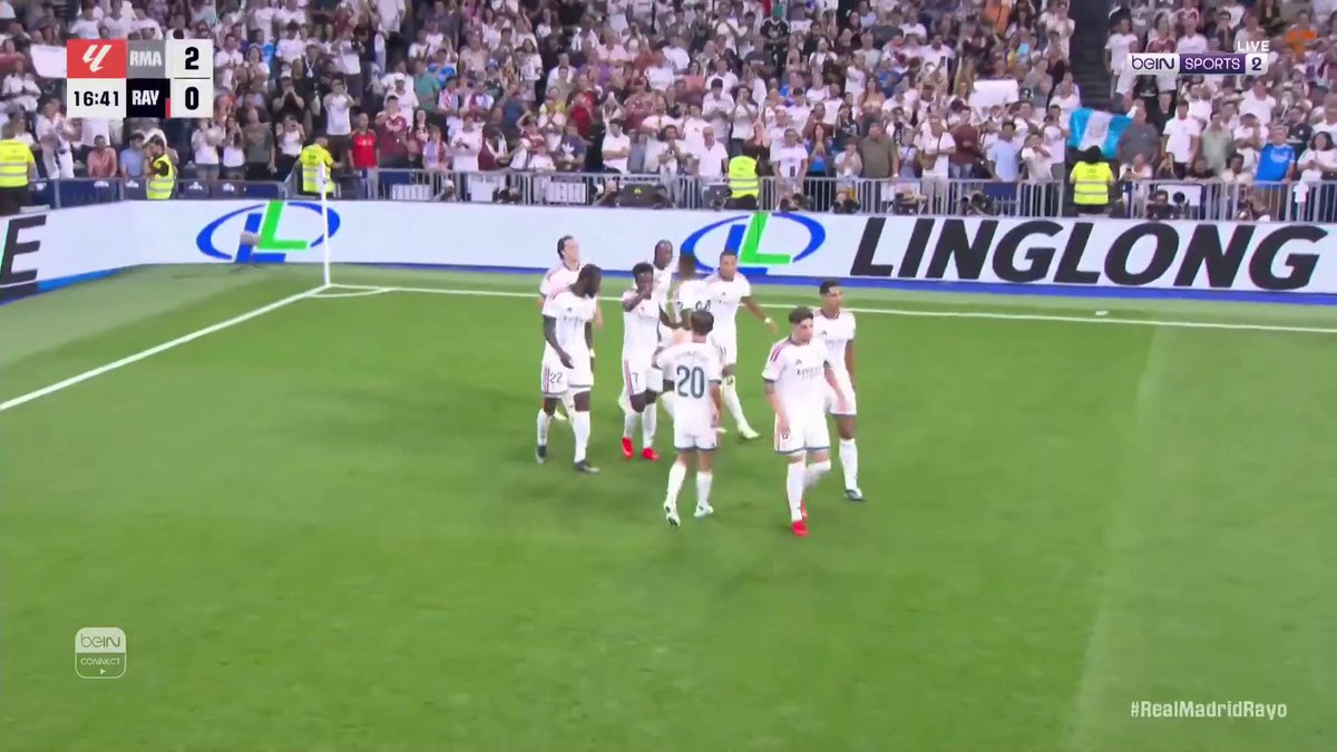 ⚪️ Álvaro Carreras doubles Real Madrid C.F.'s lead early on! #RealMadrid