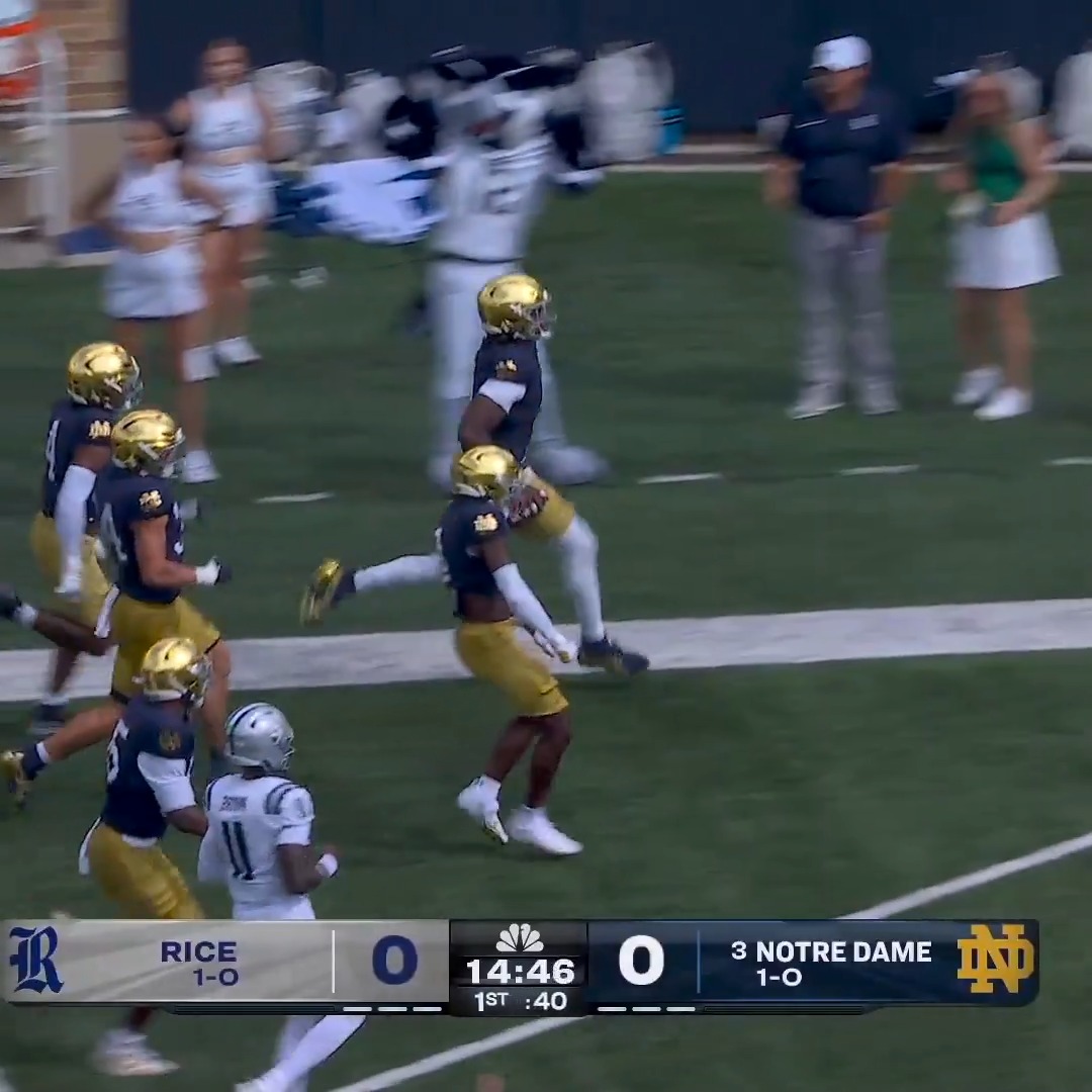 It only took 14 SECONDS for a fumble recovery and touchdown for the Irish! 😱 📺 Notre Dame Football on NBC &amp; Peacock