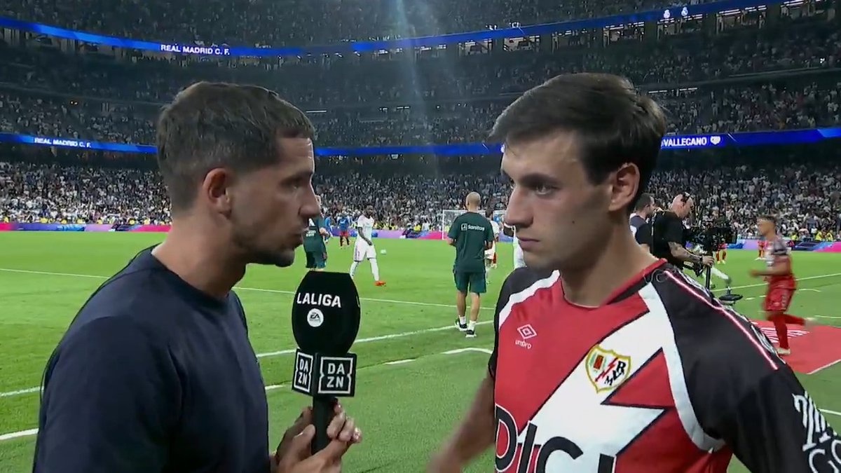 🗣 Las palabras de Pedro Díaz, jugador del Rayo Vallecano, antes de reanudarse el #RealMadridRayo, en los micrófonos de DAZN España. #BehindLALIGA | #LALIGABroadcasters