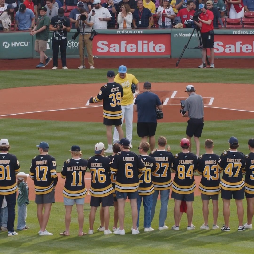 Welcome to Bruins Day at Fenway with Geekie on the hill!