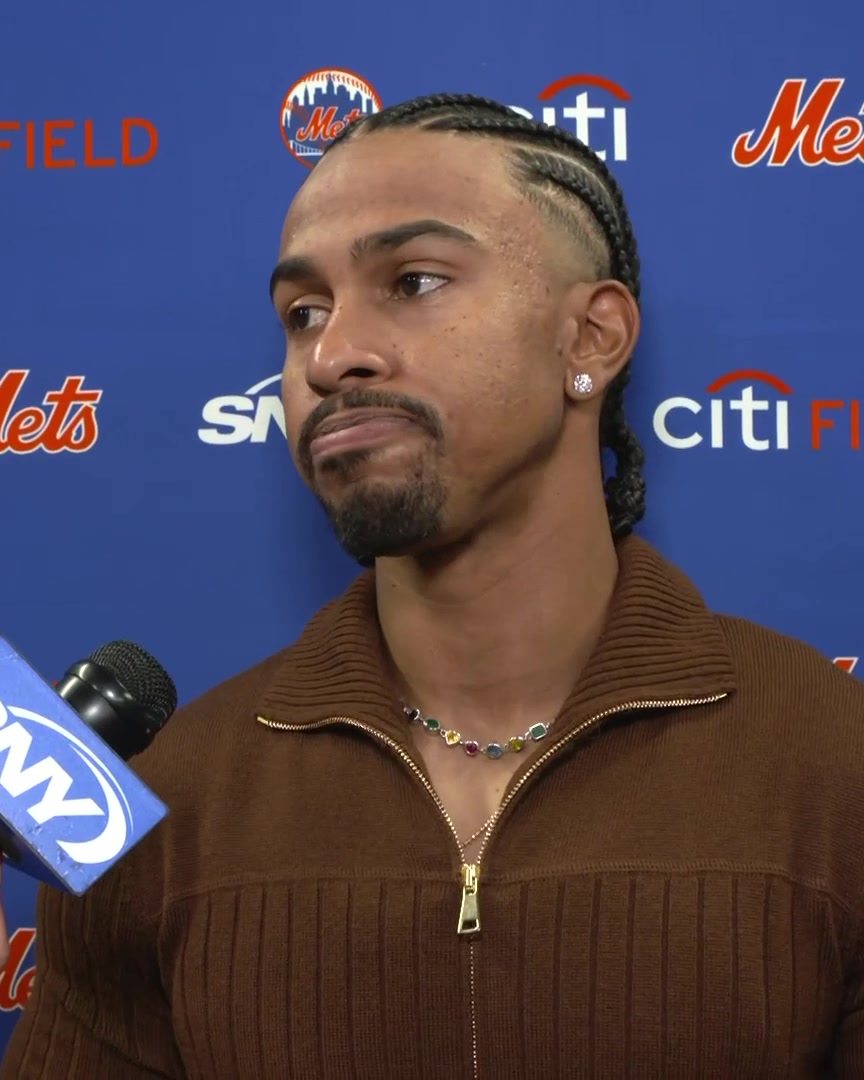 Francisco Lindor is informed that two of his multi-homer Subway Series games have taken place on September 12: "That's a good day, then, for me" 😂