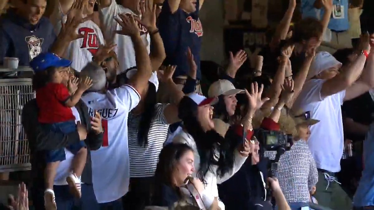 Emmanuel Rodriguez was HYPED rounding the bases But his family might have been even more excited 🥹