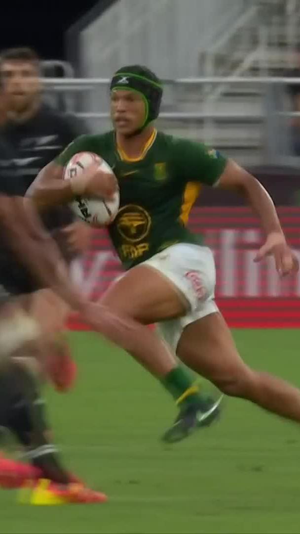 Finish and KLA 😏⚡ Arendse's acceleration turns the tide in South Africa's favour 🇿🇦🔥 #SSRugby | #RugbysGreatestRivalry