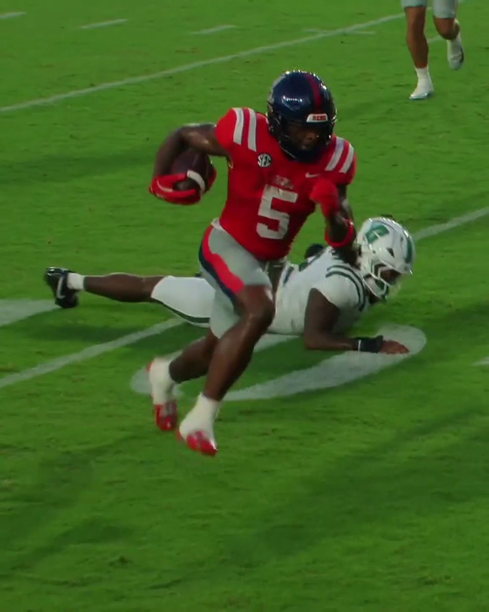 THIS KEWAN LACY STIFF ARM 💥 Ole Miss Football