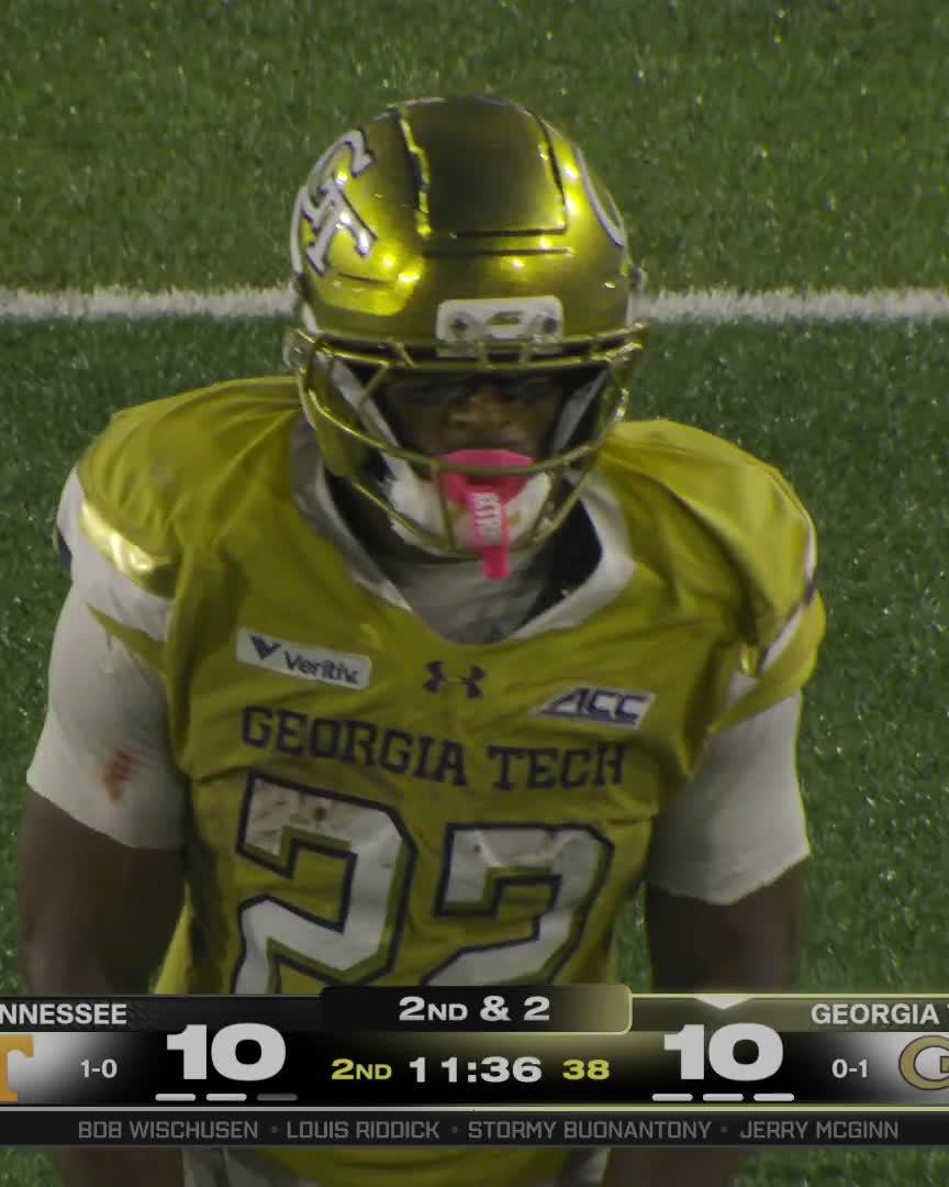 Dejuan saw it the whole way 👀 📺 ESPN 📲