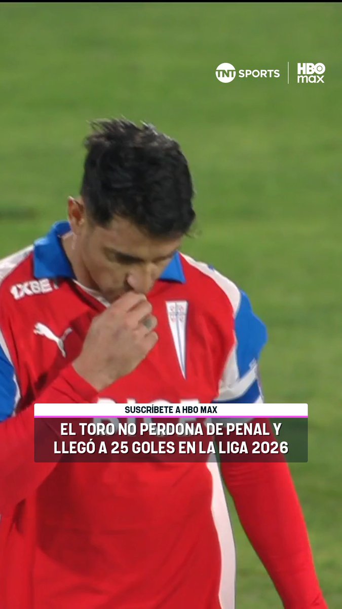 🥵⚽🛡 EL TOROOOOOO Fernando Zampedri llegó a 25 goles en la #LigaDePrimeraMercadoLibre 2026, igualando su campaña más prolífica con #LosCruzados, y puso el 3-2 ante Palestino en este #MatchdaySábado de la Fecha 23. Disfruta lo mejor del fútbol chileno. Suscríbete a #TNTSportsenHBOMax 📲💻 Link en la BIO 📍