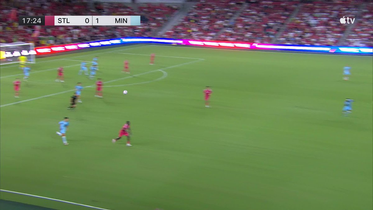 Daniel Edelman with the rebound goal and St Louis CITY SC pull level 😤