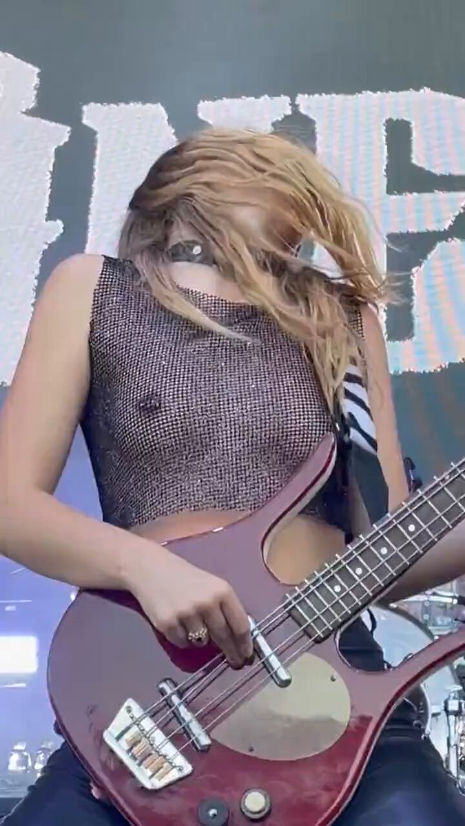 Em tempos de Rock In Rio, me lembrei da Victoria de Angelis… 😬