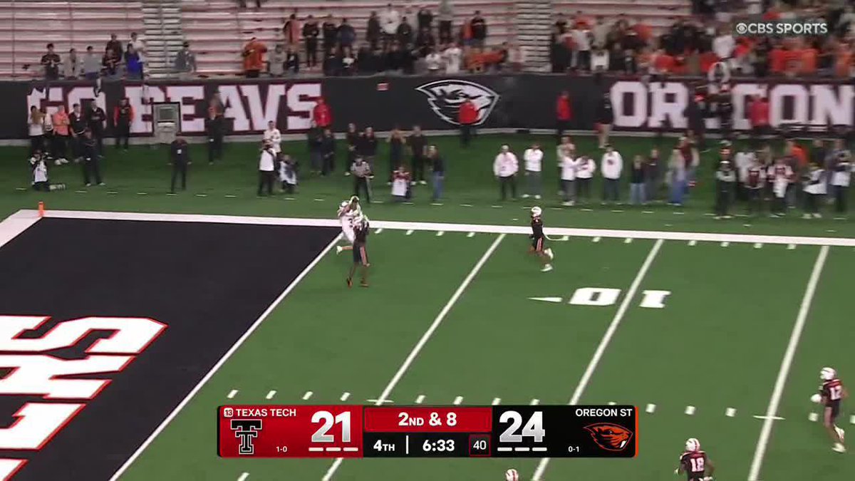 Coy Eakin! Texas Tech takes the lead!