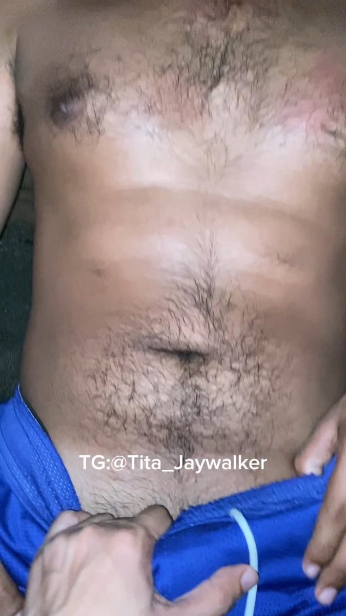 UPLOADED NA ANG ROUND 1 VID NAMIN NI HOT STRAIGHT DAD DITO: HINDI LANG ONCE NAGPALABABAS SI DADDY SA AKIN DAHIL SOBRANG SABIK DAW SIYA SAKIN. PUNO NG HALIKAN AT KANTUTAN ANG DALAMPASIGAN SA MGA GABING IYON. Sobrang sarap talaga ako kay hot dad lalo na ng nag moan siya. Parang lumiyab ang katawan ko at di napigilang chupain siya. At nagpagkantut ako sa kanya sa Rounds 2. 🍆💦🤤🤤
