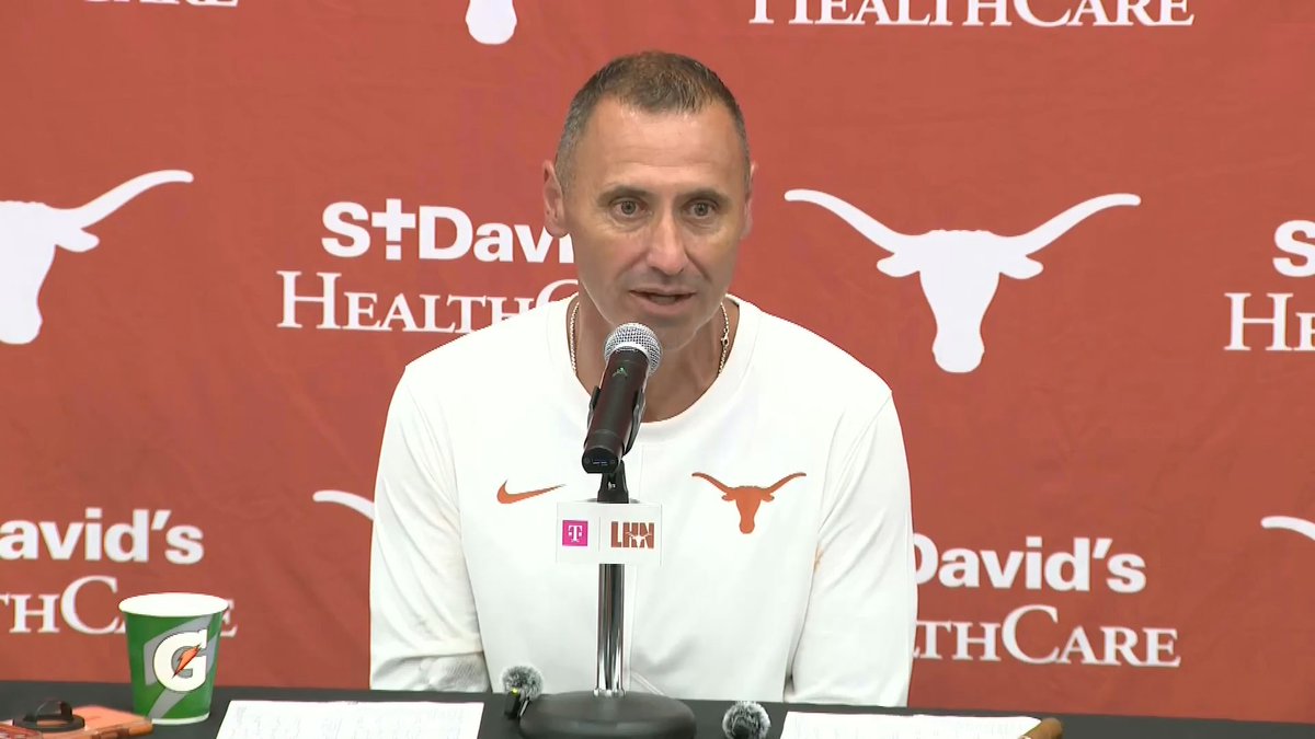 "That's how losers think... Keep it close? They didn't hire me to keep it close, they hired me to win" Sark on his mindset going for it on 4th and 9. #HookEm