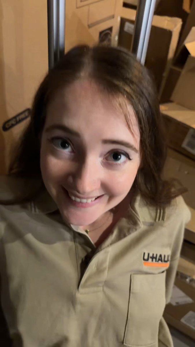 Uhual offers great deals on monthly storage rates, just ask us in person or online 🫣