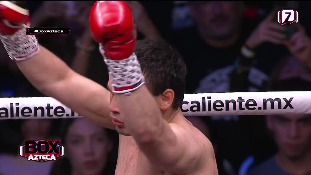 KO KO KO PARA CHÁVEZ JR. 🥊 El Junior salió con pólvora en los puños y terminó el combate al final del primer asalto 🔥 #BoxAzteca