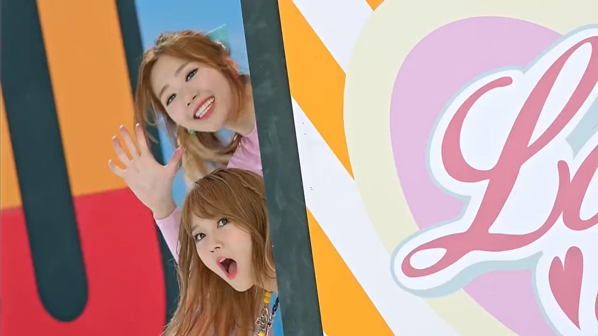 -star lagu langganan lejel home shopping MINX - Love Shake (2015)