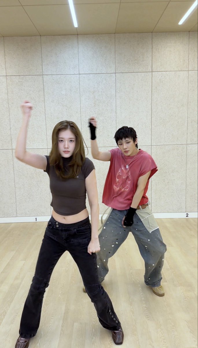 [🎥] J can die on another day 👊 🔗 #TNX #티엔엑스 #천준혁 #JUNHYEOK #Die_Another_Day #재이 #J #STAYC STAYC(스테이씨) #PNATION #피네이션