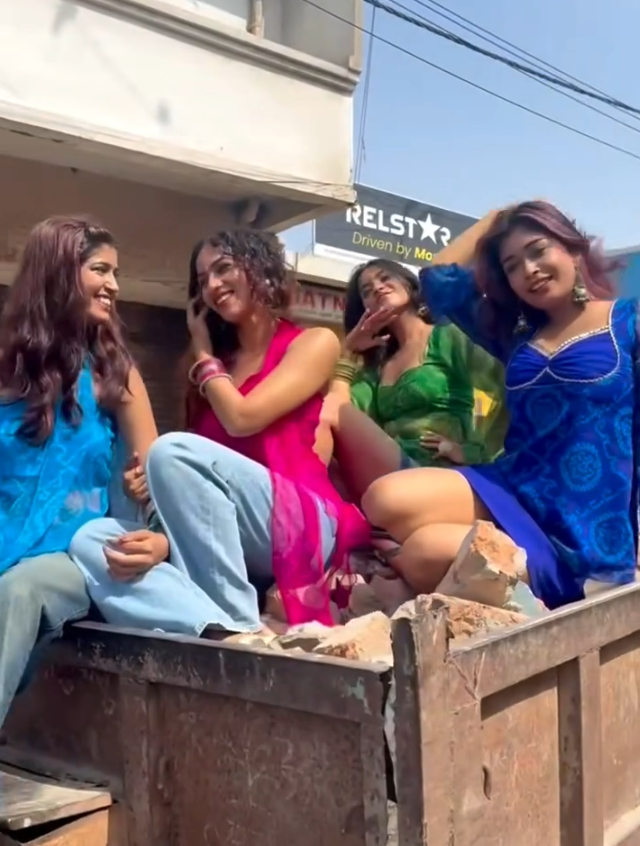 What do you call such girls in your language? Tell me without hesitation in the comments.