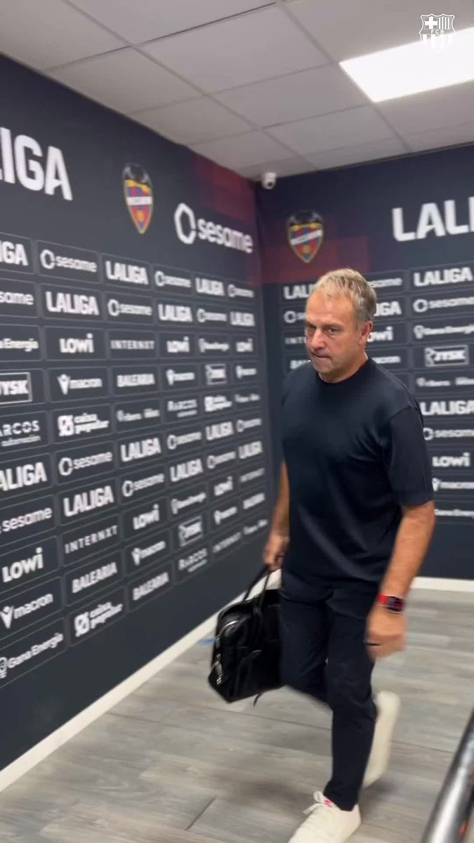 The team has arrived 👋