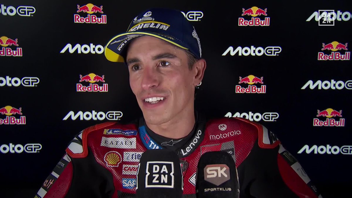 👀 Marc Márquez desvela a Izaskun Ruiz todo detalle sobre su pizarra de tiempos #SanMarinoGP 🇸🇲 #MotoGP 🏁