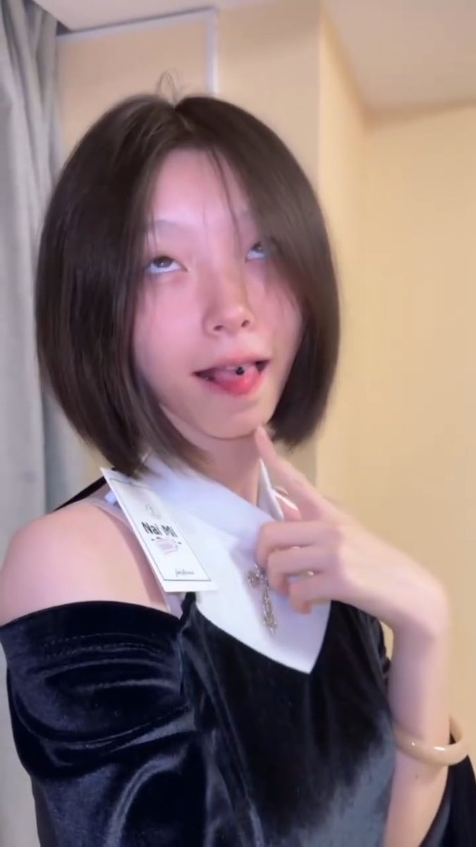 高中就玩成这样还有回头路吗我离母狗越来越近了呢 #母狗 #女高