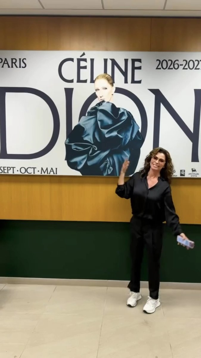Canadian icons supporting Canadian icons! 🇨🇦❤️ Shania Twain was in the crowd for Celine Dion’s emotional comeback concert in Paris, singing along as Celine, 58, made her much-anticipated return to the stage after 6 years 🥹🎶 “Celine Dion, vous êtes magnifique!” wrote Shania, 61, wrote after the show - and we couldn’t agree more ✨ 📽️: #shaniatwain #celinedion
