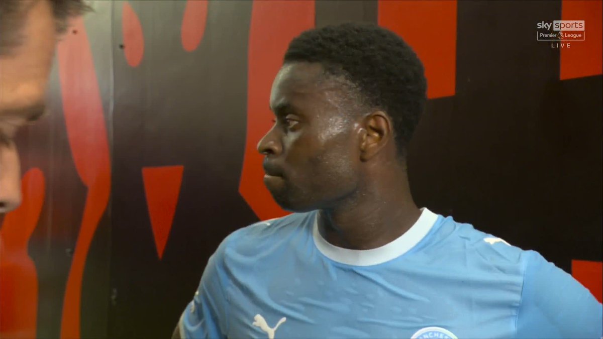 "We've reacted well, hopefully it can carry on" Marc Guehi speaks at half-time about Phil Foden's red card 🎙️
