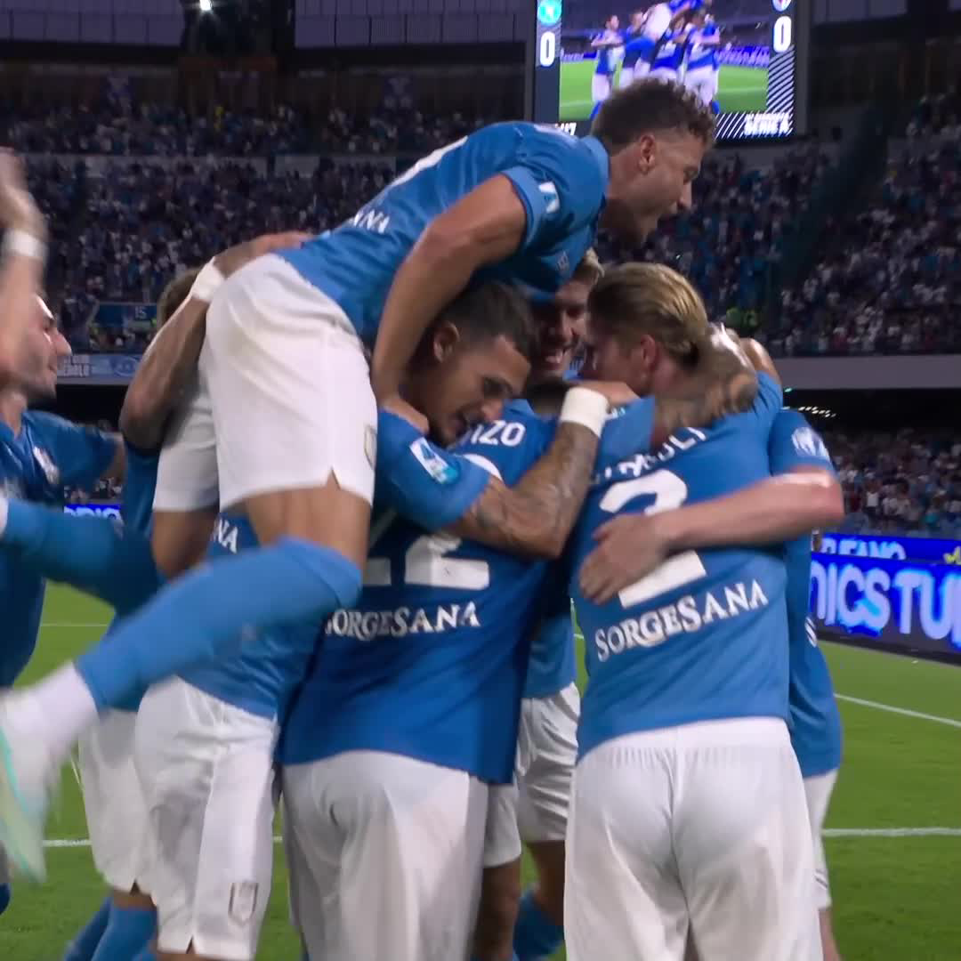 Lobotka opens the scoring! 🔓 #NapoliBologna 1-0