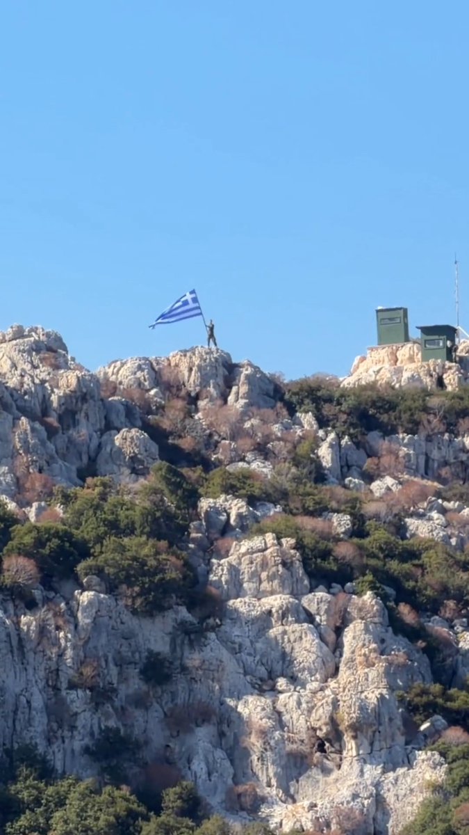 Στεκόμαστε πάντα δίπλα στους ακρίτες μας με πράξεις! Το Καστελλόριζο είναι βαθιά χαραγμένο στην καρδιά κάθε Ελληνίδας και κάθε Έλληνα.