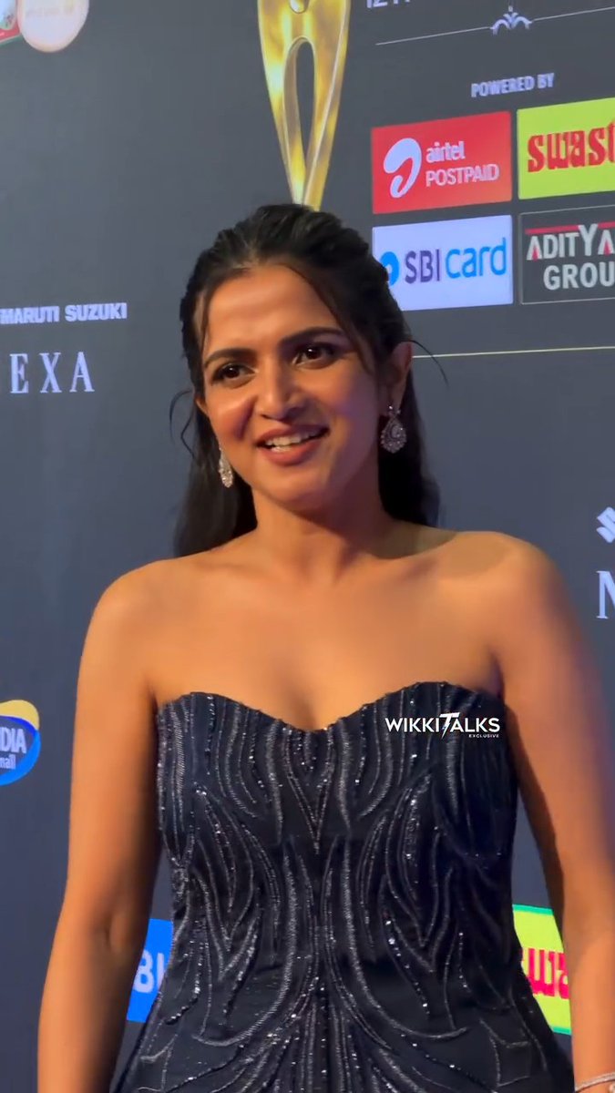 Dhivya Dharshini at SIIMA 2026 in Bengaluru ✨💙 #Dhivya #Dhivyadharshini