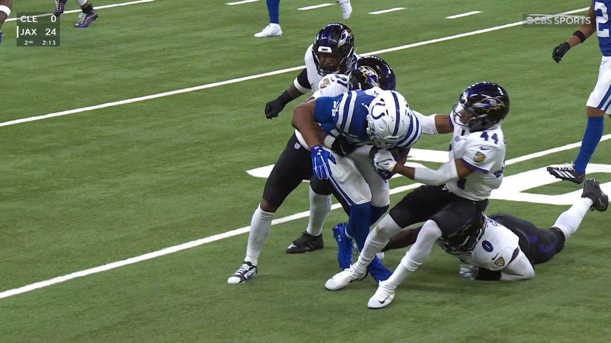 ALL-PRO MARLO!!! marlonhumphrey.eth with the takeaway!! Tune in on NFL on CBS 🏈 and @ParamountPlus.
