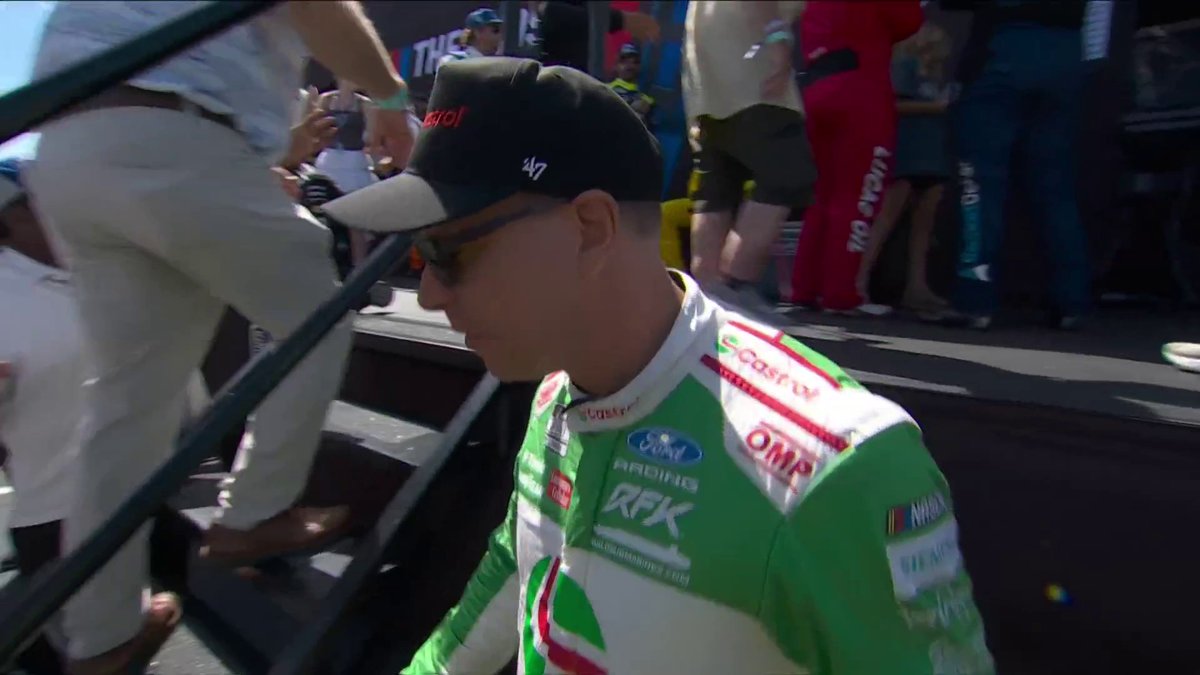 Now it’s Carson Hocevar’s turn to weigh in. 👀 Here’s where he stands with Brad Keselowski heading into today’s race.