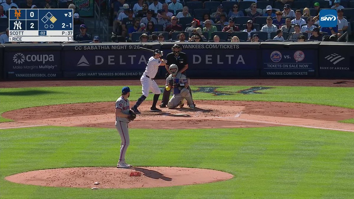 Francisco Alvarez gets Jose Caballero trying to steal second