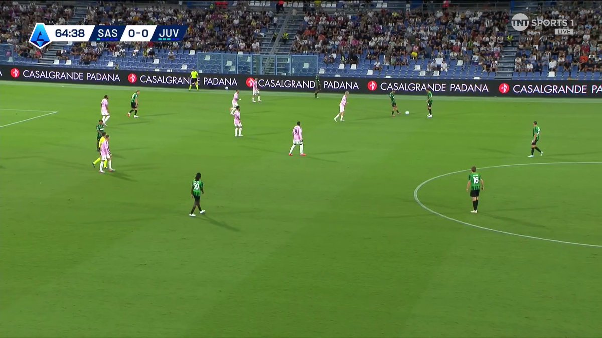 Kieron Bowie puts Sassuolo 2-1 up with minute to go! 🤯 📺 Stream now on TNT Sports & HBO Max