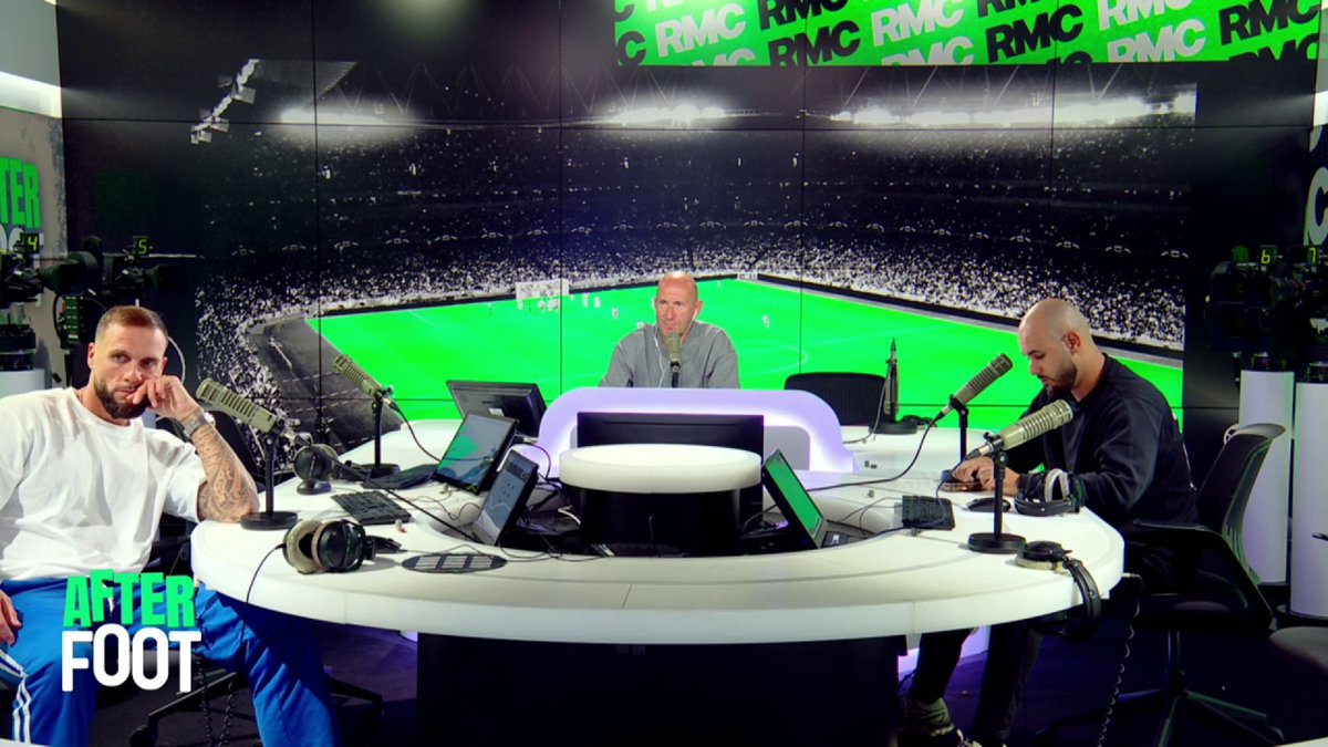 🗣️ 𝚆𝚊𝚕𝚒𝚍 𝙰𝚌𝚑𝚎𝚛𝚌𝚑𝚘𝚞𝚛 : "On a eu des déclarations des joueurs du PSG, de Luis Enrique... Il y avait un soucis de résultat ce soir, un message à envoyer, mais c'est toujours insuffisant... Si c'est un problème de motivation, ce n'est pas normal."