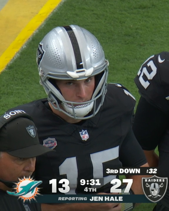 No. 1 pick Fernando Mendoza taking notes in his first NFL game 📝 (📺 FOX)