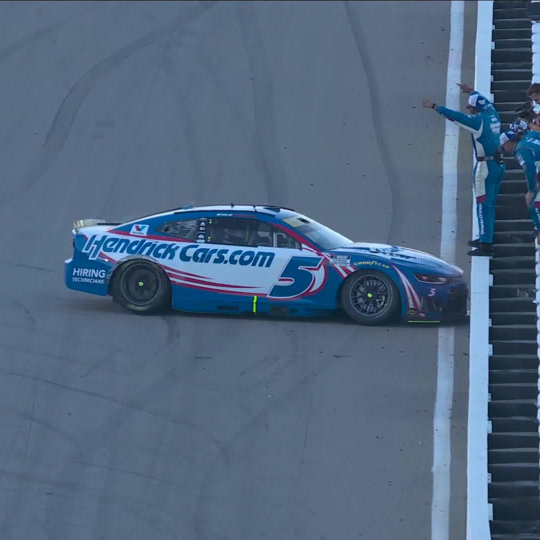 Burn it down, Kyle Larson! 💨