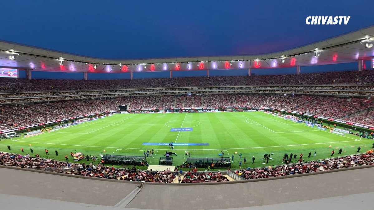 🔴⚪️ IMPRESIONANTE ⚪️🔴 ¡Gracias por ponerle color a la casa de los mexicanos, Rojiblancos! 🐐