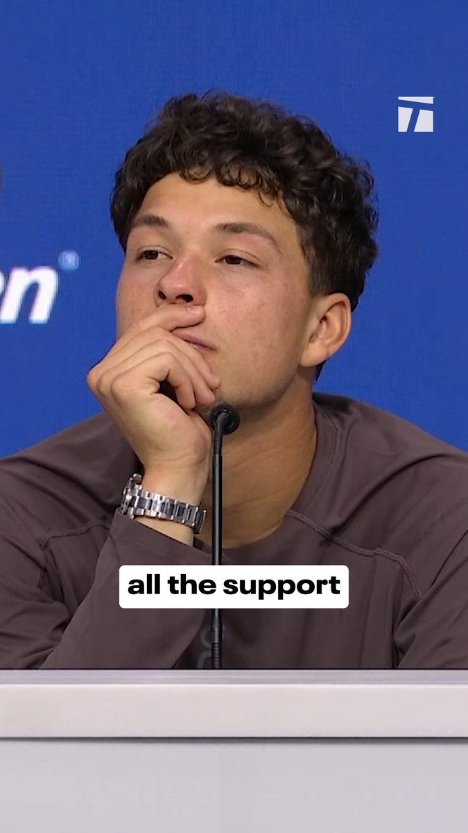 Nothing like the support of your loved ones 🥹 Well played today Ben Shelton ❤️ #usopen