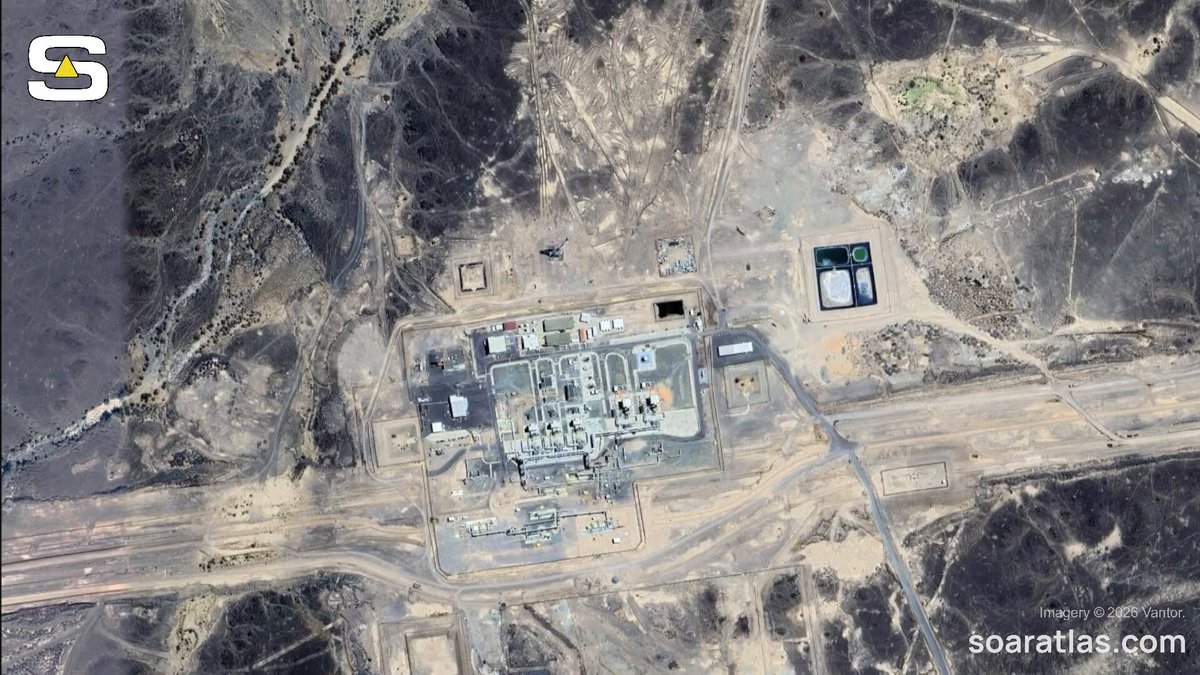 صور من الأقمار الصناعية تظهر الدمار الشامل في مراكز نقل النفط الخام السعودي 🛰📍