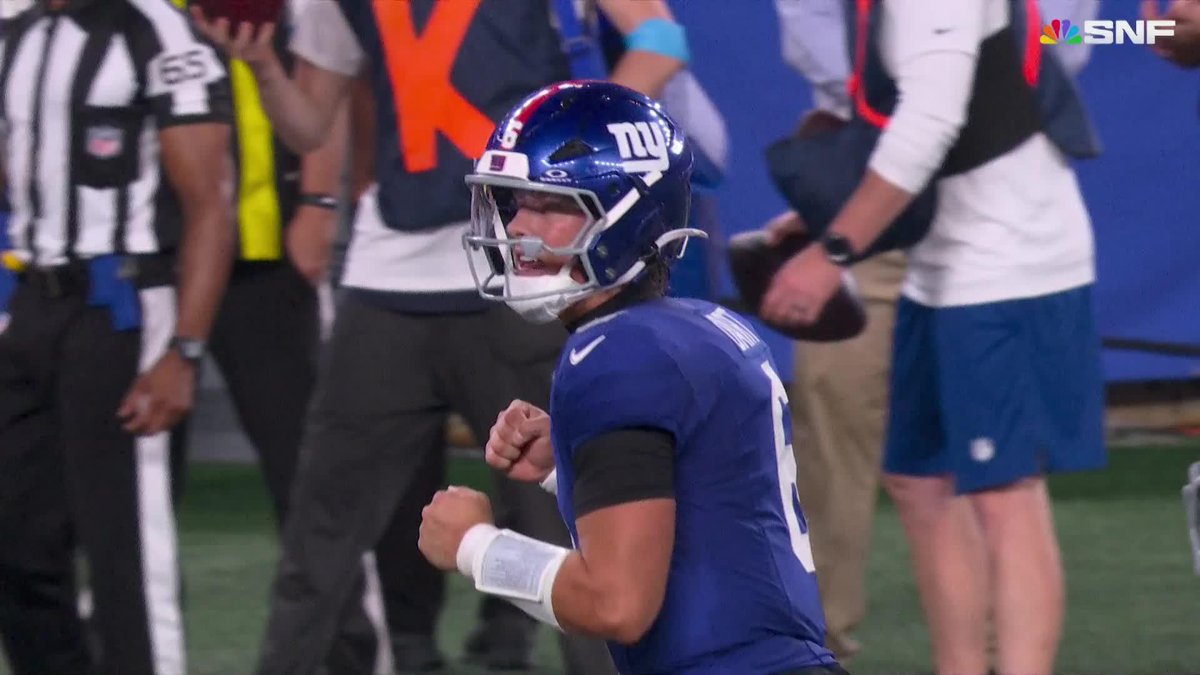 Isaiah Likely is WIDE OPEN for the Giants TOUCHDOWN! 📺 Cowboys at Giants on NBC and Peacock